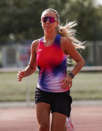Short Running Femme